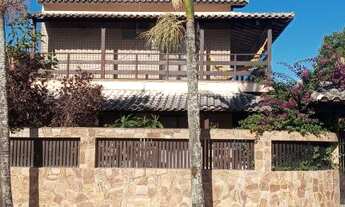 Imagem: Belíssima casa com três quartos, piscina