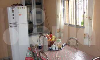 Imagem 4: Imóvel todo reformado na Vila Scarpelli, quintal com churrasqueira