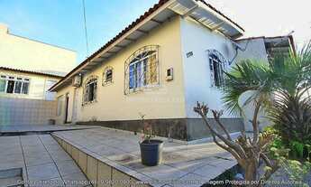 Imagem: Casa de 01 dormitório com 2 Kitinetes no