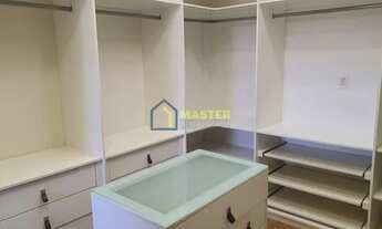 Imagem 7: Casa moderna, linear com 4 quartos, 450 m2 de área construída para locação em Alphaville