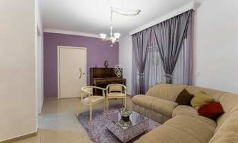 Imagem 5: Casa com 3 dormitórios, com 260m² para alugar por R$ 5.000,00/mês no Campo Comprido - Curi