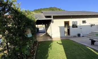 Imagem 7: Casa para venda tem 270 metros quadrados com 4 quartos em Quintino - Timbó - SC