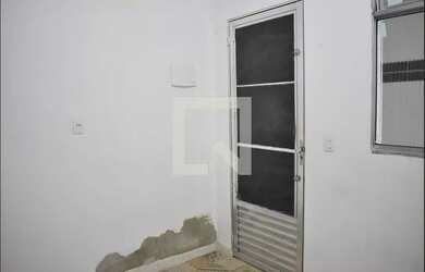 Imagem 3: Apartamento para Aluguel - Guaratiba, 1 Quarto, 40 m2