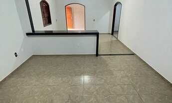 Imagem 4: 3 quartos sendo um com suíte no amarelo