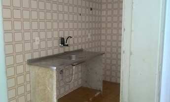 Imagem 3: Apartamento para aluguel possui 71 metros quadrados com 2 quartos em Ramos - Rio de Janeir