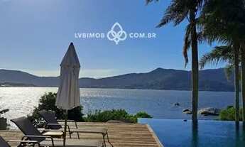 Imagem 3: Casa Alto Padrão para Venda em Barra da Lagoa Florianópolis-SC