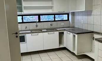 Imagem 7: Apartamento para aluguel possui 180 metros quadrados com 4 quartos Maurício de Nassau