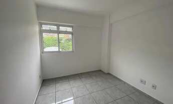 Imagem 4: Apartamento para venda com 2 quartos sala com varanda e garagem próximo ao centro Juiz de