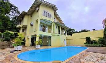 Imagem 3: Casa residencial com 3 quartos para alugar por R$ 6000.00, 283.00 m2 - ANITA GARIBALDI - J