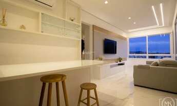 Imagem 2: Apartamento para venda tem 67 metros quadrados com 2 quartos em Rio Branco - Porto Alegre