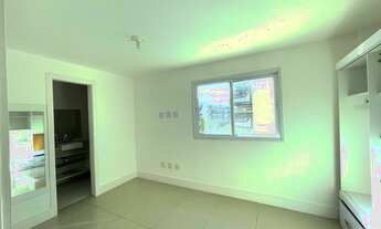 Imagem 5: Apartamento a venda , segunda quadra da Praia , 147 metros quadrados ,3 quartos sendo 2 su