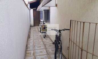 Imagem 6: AC - Belíssima casa térrea a venda próxima ao Shopping Jardim Oriente, em rua tranquila!