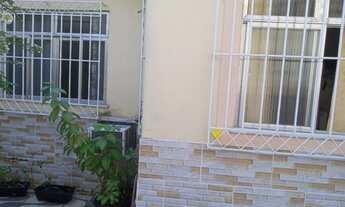 Imagem: Casa de Vila no centro de Nilopolis