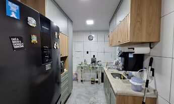 Imagem 5: Amparo Imóveis-Vende apartamento 2 quartos sendo 1 suíte Parque Hotel-Araruama