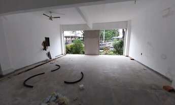 Imagem 7: LJ2293) Loja em excelente localização no Centro medindo 60m²