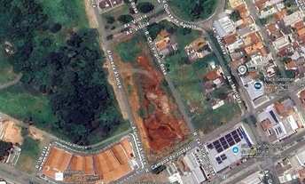 Imagem 2: Lote à venda em localização nobre Frente para o Bosque do Parque Cascavel