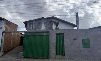 Imagem: Casa a venda em Felipe Camarão