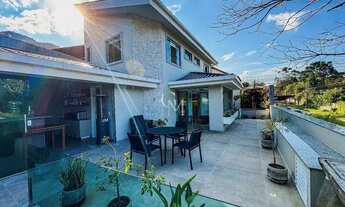 Imagem: Linda casa em condomínio no Alto!