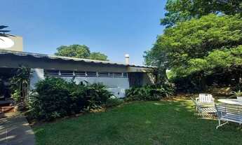 Imagem 2: Casa com 4 dormitórios no Bairro Assunção