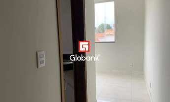 Imagem 5: Apartamento em Montes Claros, no bairro Vila Exposição, à venda