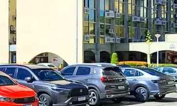 Imagem 2: Centro Empresarial Iguatemi - Sala Comercial - VENDA - SALA COM 42M² NO CENTRO EMPRESARIAL