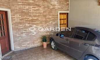 Imagem 2: Imóvel para venda tem 200 metros quadrados com 3 quartos