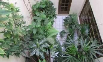 Imagem 6: Casa em Porto Alegre, no bairro Nonoai, com 4 dormitório(s), e 4 banheiros, à venda