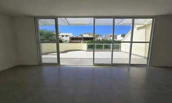 Imagem 3: Cobertura para Locação com 3 Suítes à 2 quadras da praia do Recreio