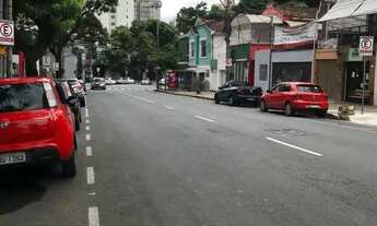 Imagem 4: Casa em Rua Marília de Dirceu - Lourdes - Belo Horizonte/MG