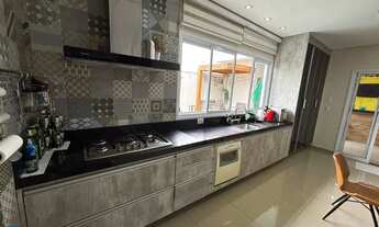 Imagem 6: Casa em Condomínio de Luxo em Indaiatuba-SP: 4 Quartos, 2 Suítes, 214,84m², 2 Salas, 5 Ban