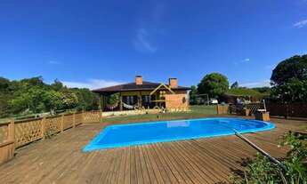 Imagem 3: Salomone vende Sítio Alto padrão em Águas Clarascom 4 dormitórios