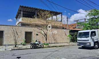 Imagem 2: Excelente Casa Duplex com 3 Quartos (1 Suíte) e Terraço! M16P