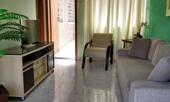 Imagem 4: 5 casas 6 vagas em lote com registro e escritura, muito bem localizado ótimo investimento