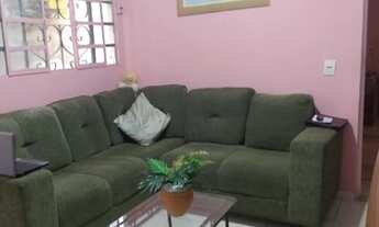 Imagem 2: 5 casas 6 vagas em lote com registro e escritura, muito bem localizado ótimo investimento