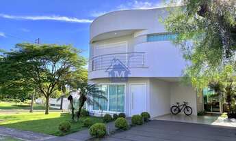 Imagem 2: Lindo Sobrado de esquina no Cond. Terras Alphas I, 4 Suítes!