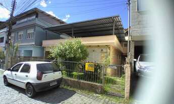 Imagem 3: Casa para venda com 270 metros quadrados com 4 quartos em Olaria- Nova Friburgo - RJ