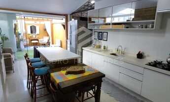 Imagem 5: Sobrado Geminado para Venda em Joinville, Glória, 3 dormitórios, 1 suíte, 2 banheiros, 2 v