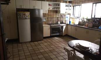 Imagem 5: Pituba, Casa com 5 suítes, em rua exclusivamente residencial