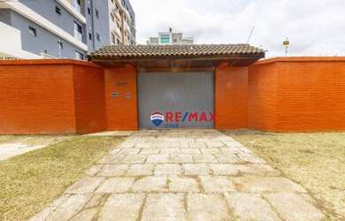 Imagem 2: Casa com 4 dormitórios à venda, 225 m² por R$ 899.000,00 - Vila Izabel - Curitiba/PR