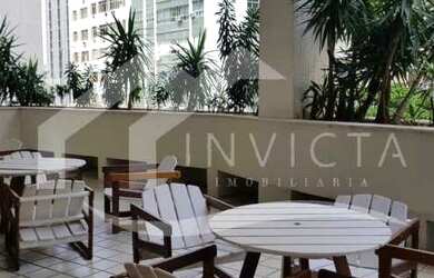 Imagem 3: Apartamento para venda possui 80 metros quadrados com 2 quartos em Copacabana - Rio de Jan