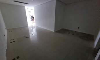 Imagem 5: Prédio com 185m, excelente localização em Nazaré!