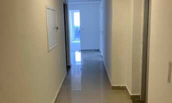 Imagem 3: Sala comercial em andar alto Vista livre - Ponta da Praia