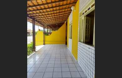 Imagem 2: Casa de condomínio para aluguel possui 250 metros quadrados com 3 quartos