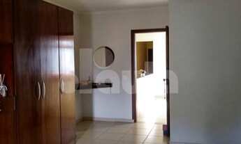 Imagem 5: Sobrado 289m², 3 Dormitórios, 3 Vagas, no Jardim do Estádio, Santo André