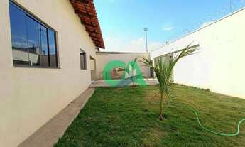 Imagem 4: Casa sozinha no lote, todas no porcelanato, espaço gourmet ,04 quartos com suíte ,Toda na