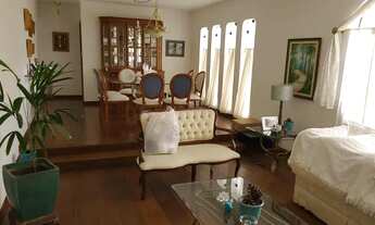 Imagem 5: Casa para venda tem 199 metros quadrados com 3 quartos