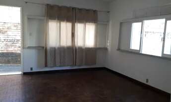 Imagem 5: Centro.Oportunidade/Investimento.Casa 2 Andares+Terreno Lateral-Área Total 450m2-Garagem 2