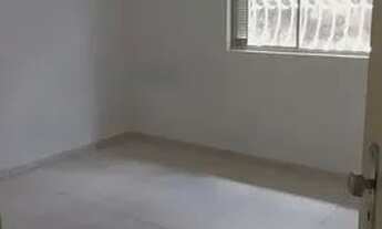 Imagem 3: TETH VENDO LINDA CASA EM BARCELONA