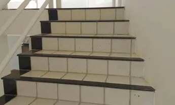 Imagem 7: Alugo excelente casa (380m2) solta em Aldeia-km.9 a 200mts da pista com 4suites...piscina