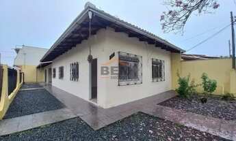 Imagem 3: Casa para Locação em Itajaí, Cordeiros, 3 dormitórios, 1 banheiro, 2 vagas